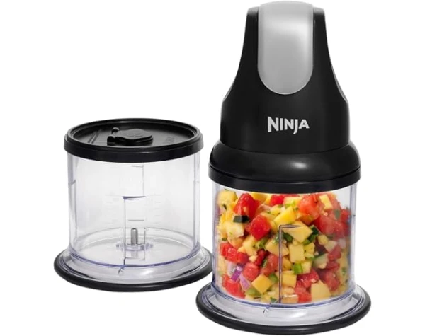 Ninja Food Chopper Express Chop with 200-Watt, 16-Ounce Bowl for Mincing, Chopping, Grinding, Blending and Meal Everything Else