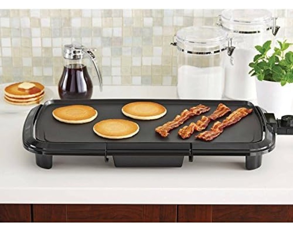 Mainstays Dishwasher-Safe Black 20" Griddle with Adjustable Temperature Control Home & Kitchen